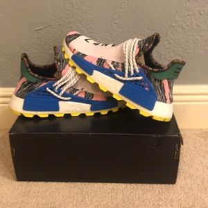 (SOLD ON GOAT)Adidas human race trail ‘solar pack’